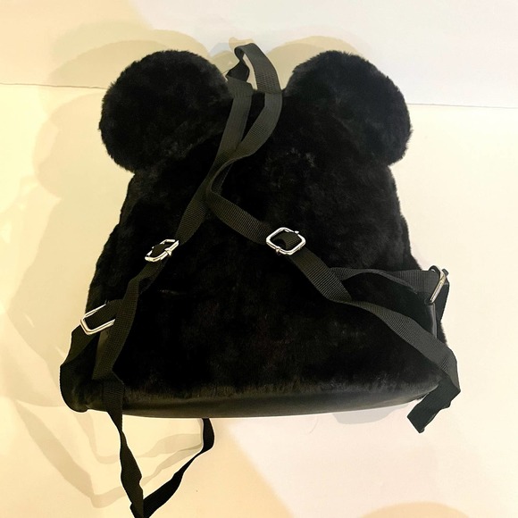 NFS. RARE NWT Plush Fur Mickey Mouse backpack. Disney BioWorld. - Picture 4 of 10
